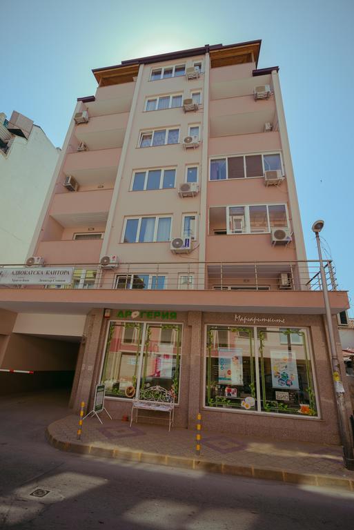 Soulful Apartments Varna Exterior photo