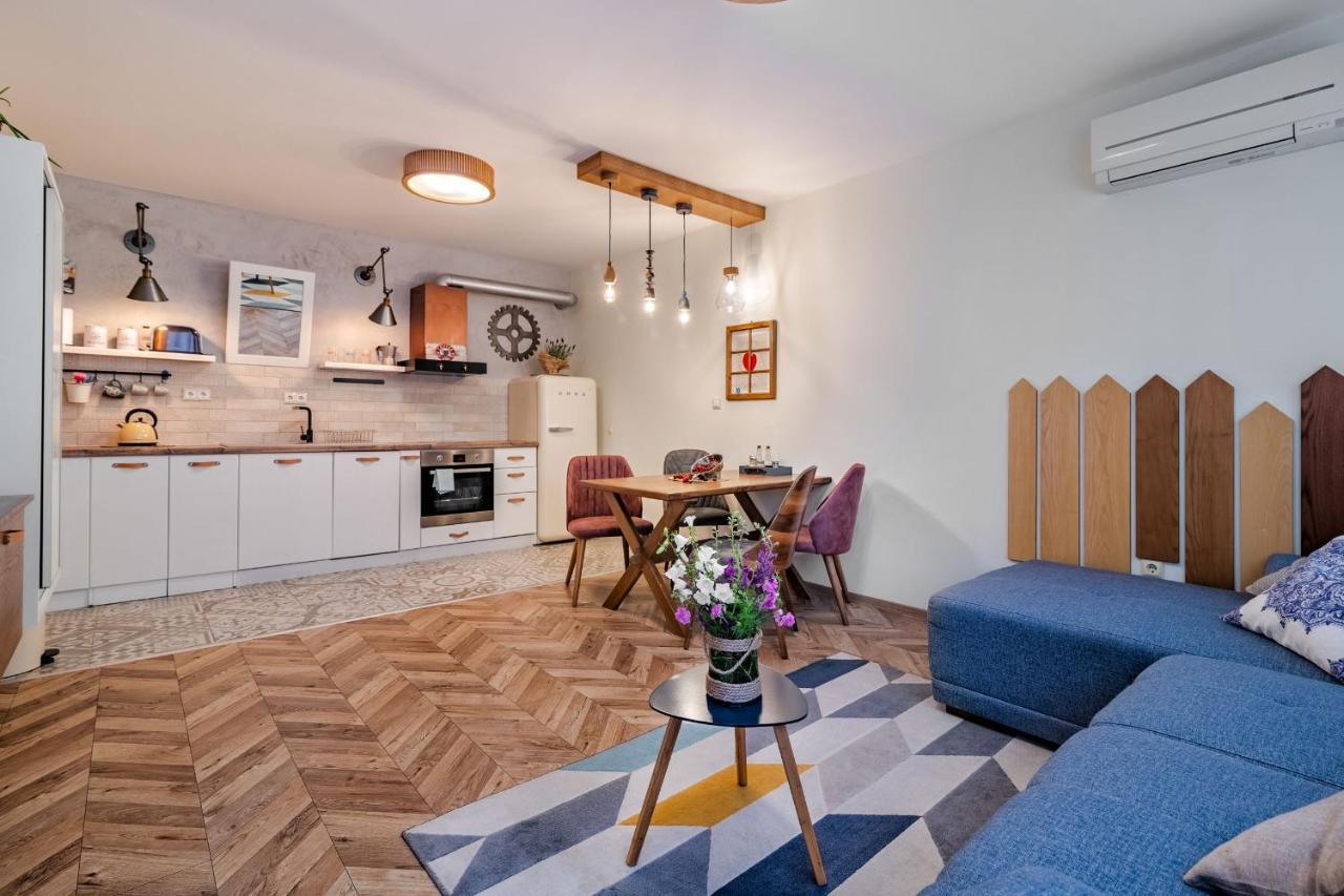 Soulful Apartments Varna Exterior photo